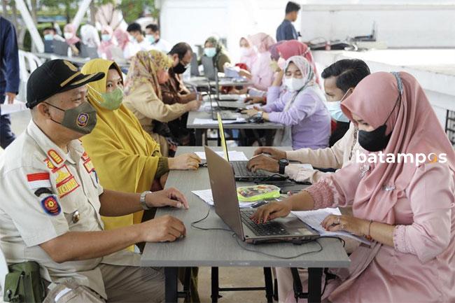 Wakil Wali Kota dan 600 Pegawai Pemko Batam Disuntik Vaksin Booster