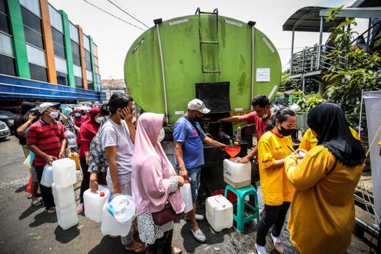 Dua Menteri Ini Diminta Bertanggung Jawab Terkait Kelangkaan Minyak Goreng Langka