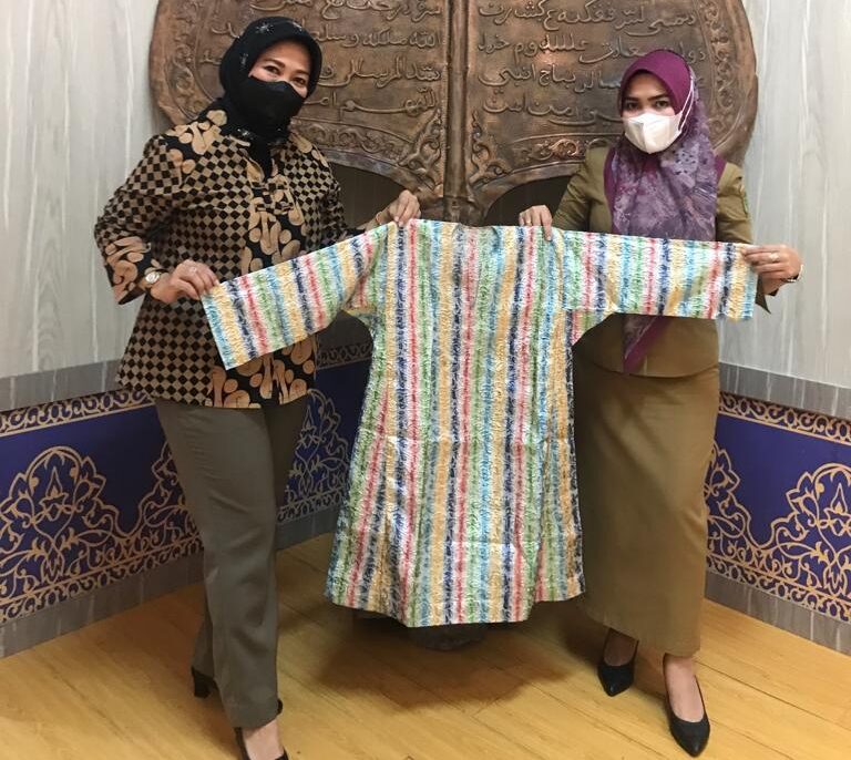 Ada Baju Kurung Teluk Belanga Tempo Dulu di Museum Batam