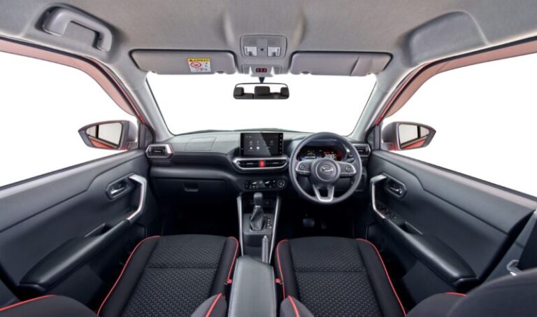 Merawat Mobil ala Daihatsu di Masa PPKM 