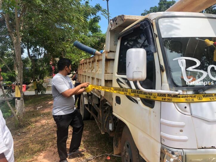 Polisi Tangkap Pemilik Tambang Pasir Ilegal