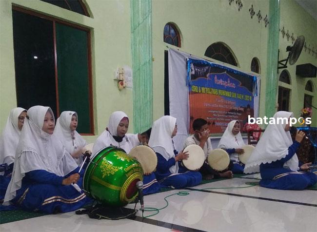 Pandemi Covid-19 Bukan Penghalang untuk Taat Menjalankan Salat Lima Waktu