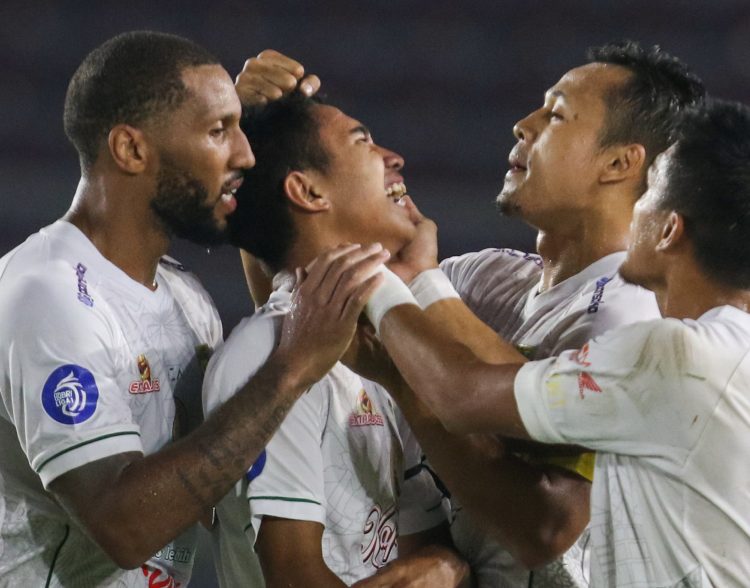 Kasus Covid-19 Mengganas, Tim-Tim Ingin Liga 1 Tetap Berlanjut