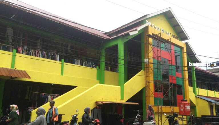 Habis Rp1,16 Miliar, Tapi Rehab Pasar Puakang, Karimun Terkesan Asal Jadi