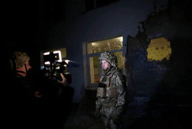 Ketegangan Terjadi di Ukraina, Kelompok Pemberontak Tembaki Gedung Taman Kanak-Kanak