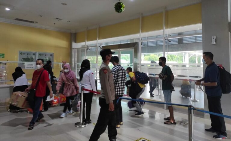 Pintu Batam Diperketat, Pastikan Penumpang Berangkat Sudah Divaksin