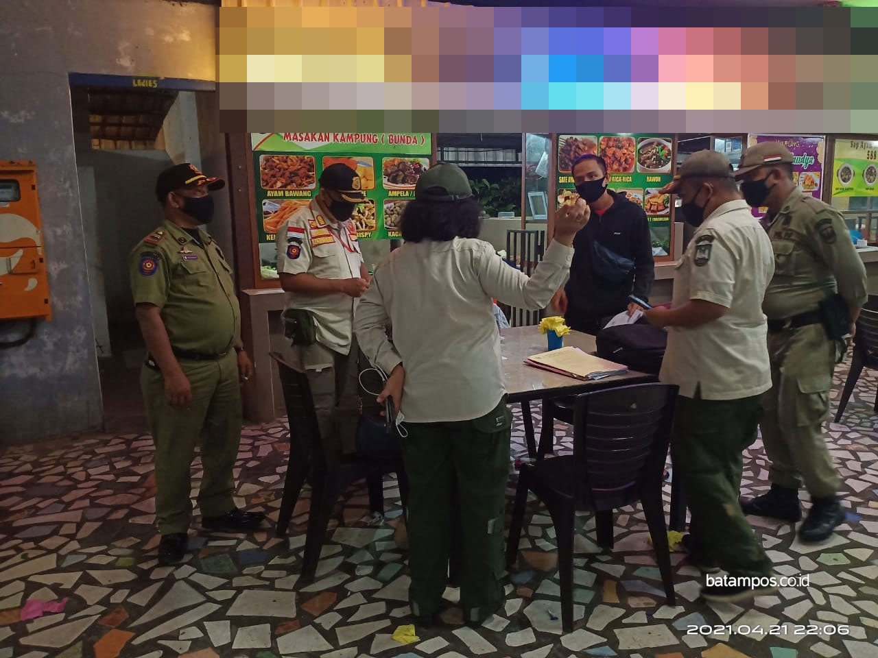 satpol PP Razia