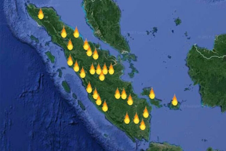 Titik Panas di Sumatera Capai 403, Riau 11