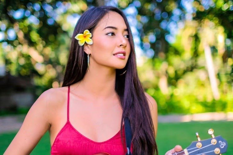 Mudahnya Aurelie Moeremans  Naik Turunkan Berat Badan