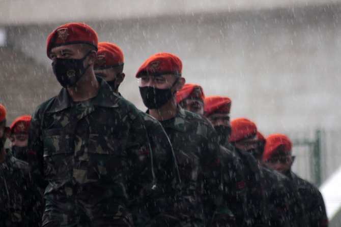 Jadi Alat Negara, TNI-Polri Tak Boleh Terlibat Diskusi Politik Praktis