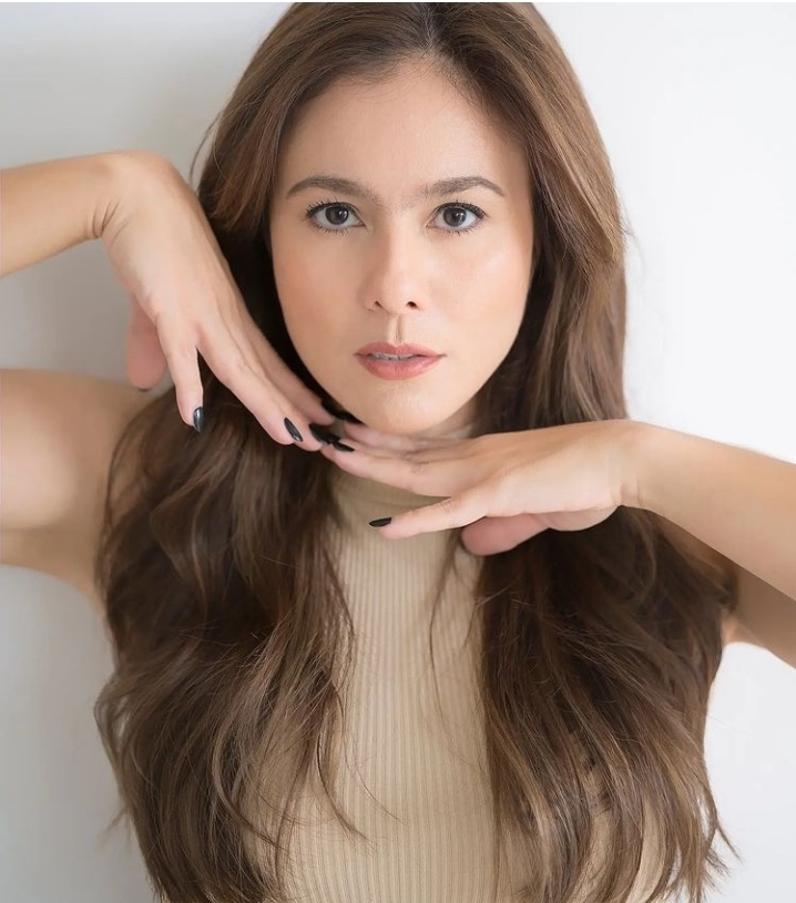 Lima Tips Awet Muda Wulan Guritno