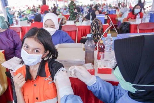 Jutaan Vaksin Bakal Kedaluwarsa, Pemerintah Harus Kebut Vaksinasi