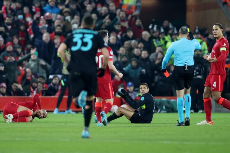 Alexis Sanchez Dianggap Bialng Keladi, Arturo Vidal Dipuji