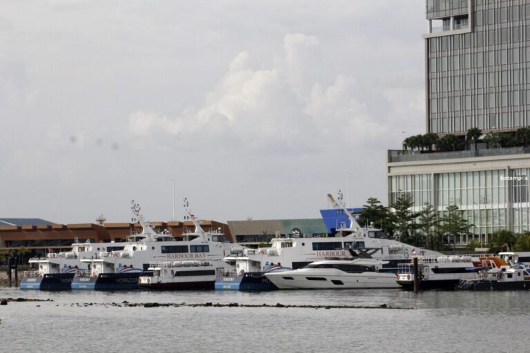 Belasan Wisman Masuk Melalui Harbourbay Per Hari