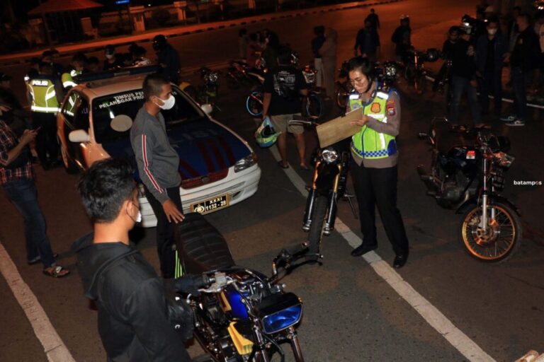 Dikeluhkan Masyarakat, Satlantas Tindak 60 Pebalap Liar dan Motor Knalpot Brong