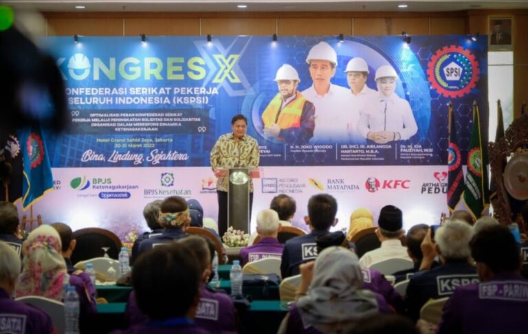 Airlangga Minta Pengusaha Bayar THR Pekerja