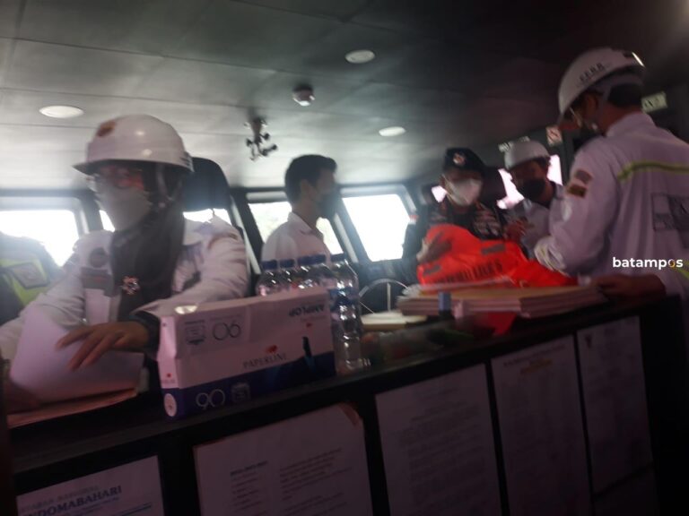 Tingkatkan Keselamatan, KSOP Khusus Batam Uji Petik Kapal Penumpang