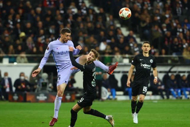 Torres Selamatkan Barcelona dari Kekalahan di Kandang Frankfurt