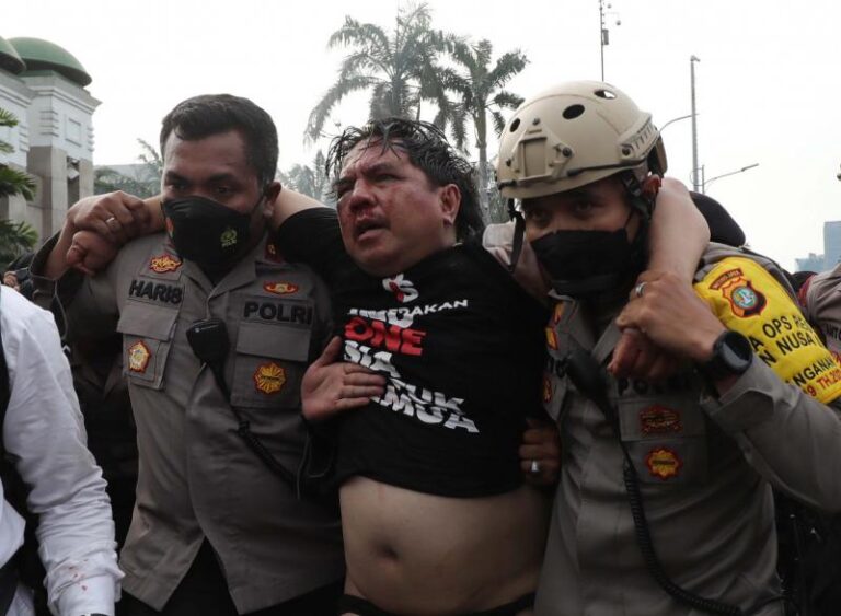 Pemukul Pertama Ade Armando, Dhia UI Haq Akhirnya Tertangkap