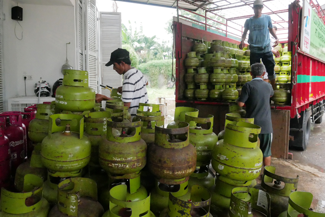 Gas Subsidi 3 Kg Disuntik ke Tabung 12 Kg