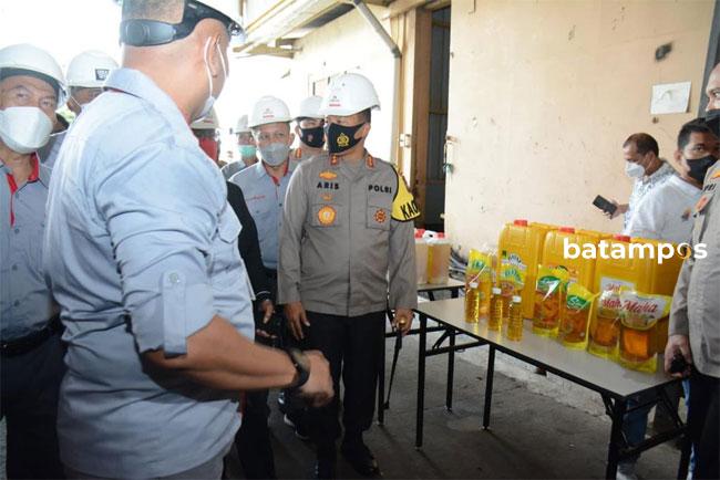 Kapolda Kepri Pantau Ketersedian Minyak Goreng