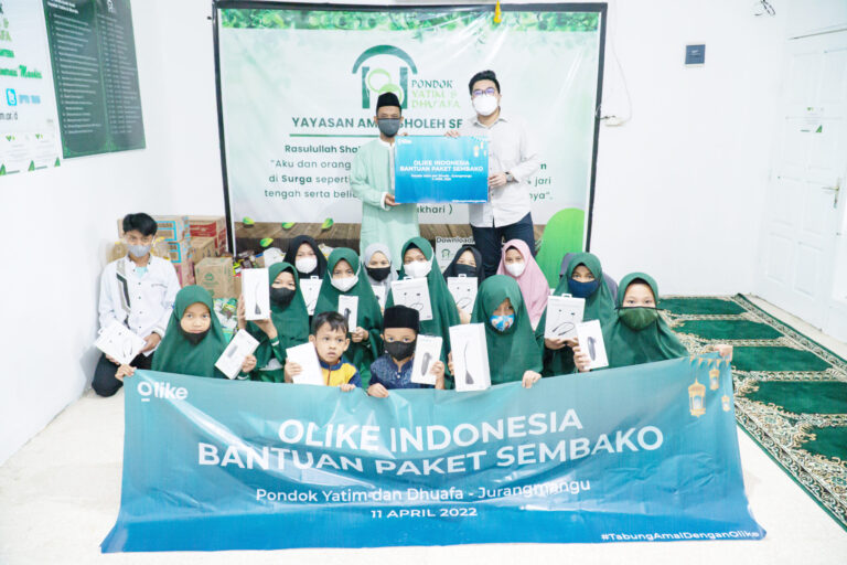 Olike Indonesia Berbagi Sembako kepada Yatim Piatu 