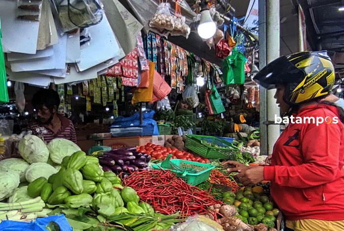 Amsakar Minta Disperindag Batam Intens Cek Harga dan Awasi Stok Kebutuhan Pokok