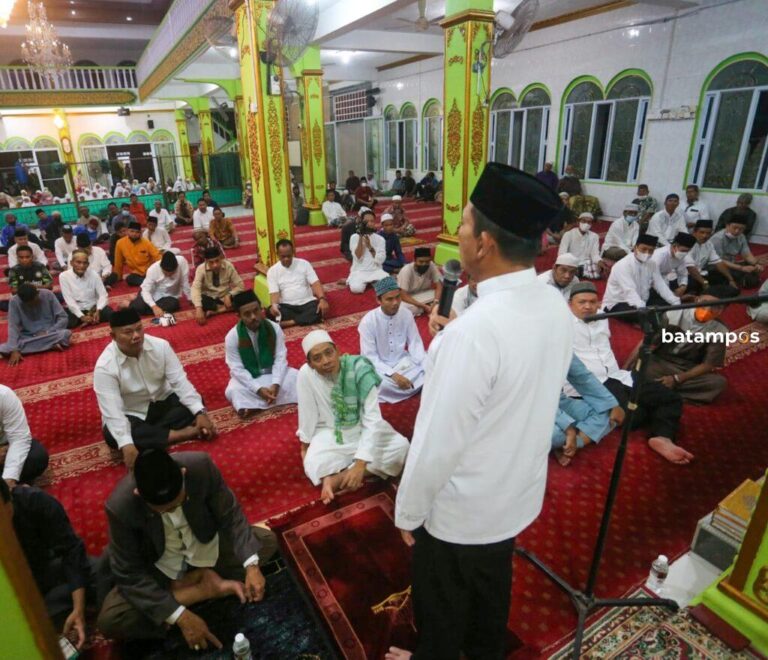 Gubkepri Safari Ramadan ke Masjid Jami’ At Taqwa Belakangpadang, Batam