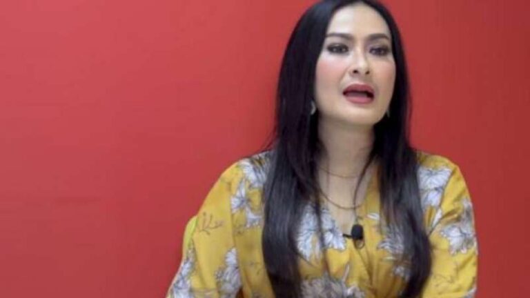 Iis Dahlia Menangis Dengar Anak Kurang Beruntung Hanya Ingin Ta’jil