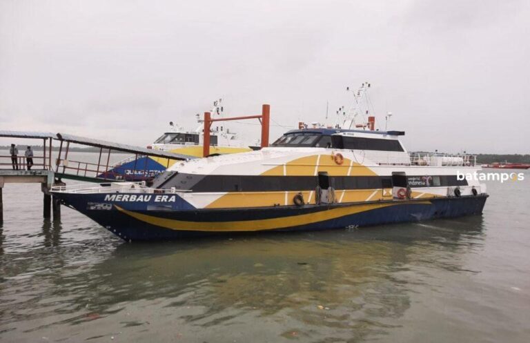 Biaya PCR di Singapura Memberatkan Pelancong