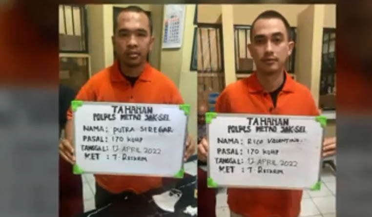 Polisi Tangkap Putra Siregar dan Artis Rico Valentino