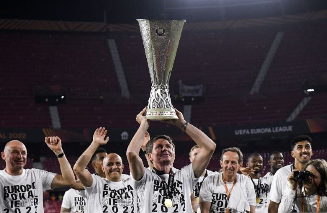 Menang Adu Penalti, Eintracht Frankfurt Juara Liga Europa Musim 2021/22
