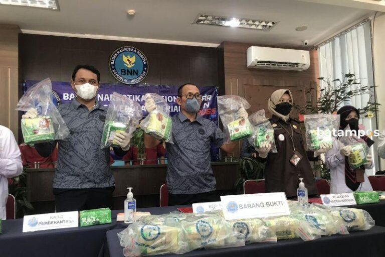 BNN Kepri Tangkap Jaringan Pengedar Narkoba di Lingga, Barang Bukti 11 Kg Sabu-Sabu
