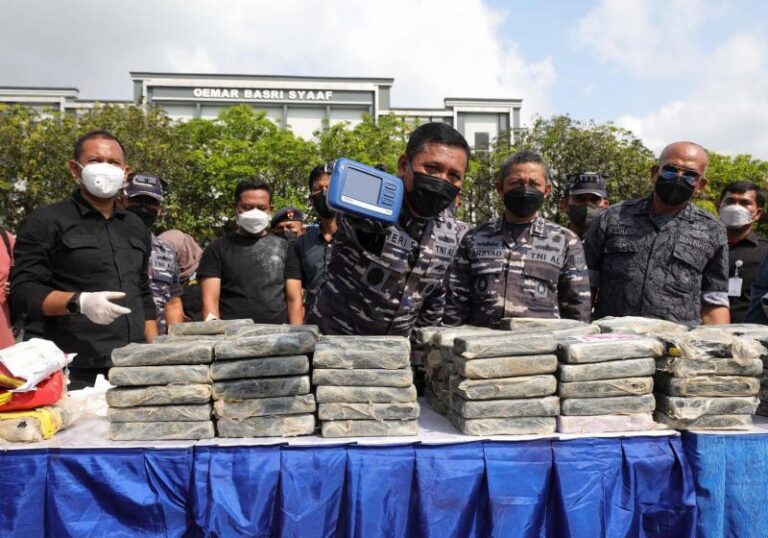 TNI AL Amankan Kokain Senilai Rp 1,25 Triliun