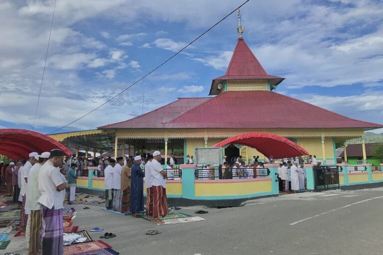 Tiga Negeri di Maluku Tengah Lebaran Idul Fitri Lebih Dulu