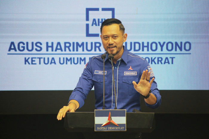 AHY Dapat Pesan Soal 2024 Saat Kunjungi Hendropriyono
