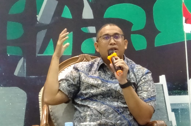 Geram Menteri Jokowi Tak Bernyali soal Mafia Minyak Goreng, Legislator Gerindra Gebrak Meja