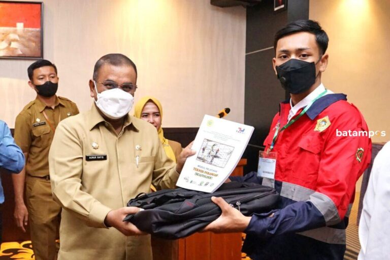 Pemkab Karimun Fasilitasi Pelatihan Scaffolding dan Rigger