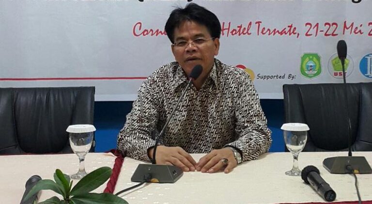 Pendidikan Nasional di Tengah Serbuan Globalisasi