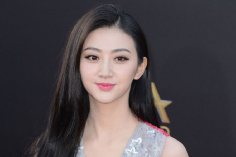 Aktris China Jing Tian Didenda Rp15,6 miliar karena Langgar Aturan Iklan