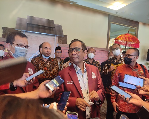 Soal UAS, Mahfud MD Tegaskan RI Tak Bisa Ikut Campur Hukum Singapura