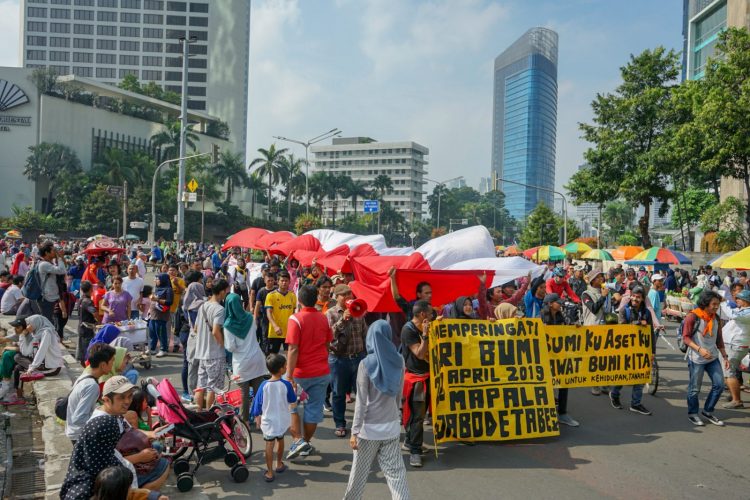 Konsumen Lebih Cermat Membeli Produk dengan Maksud Melestarikan Alam