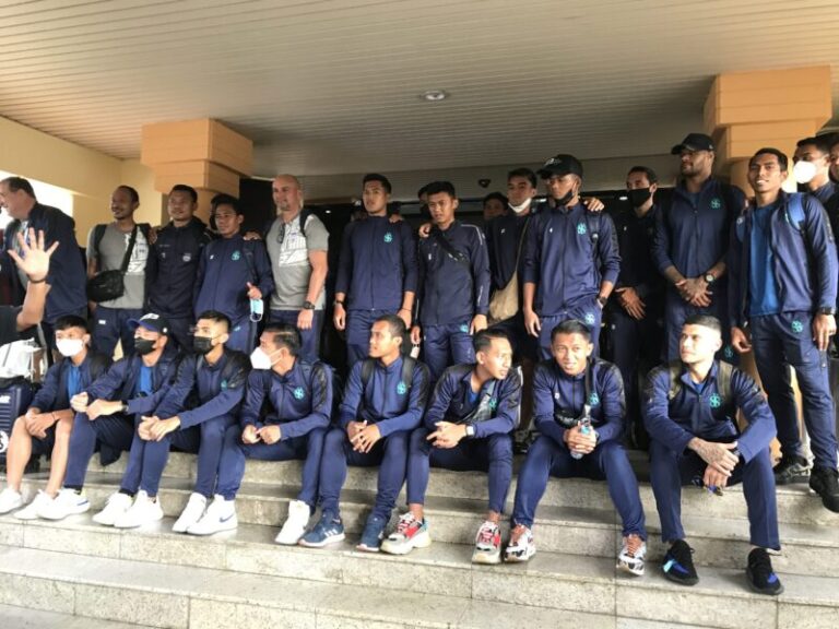 Persib Bandung Jalani Laga Uji Coba di Batam