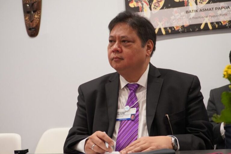 Menko Airlangga Utarakan Indonesia Berada di Posisi Sentral Pengaturan Transisi Energi