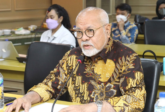 Senator NTT : Guru Lulus P3K Harus Mengajar di Sekolah Asal