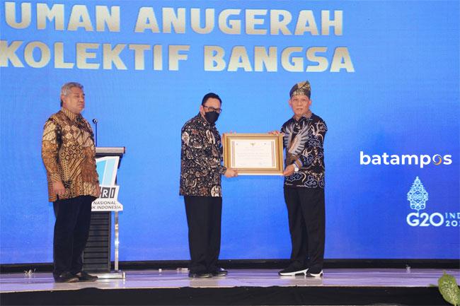 Wisata Camp Vietnam Terima Anugerah Memori Kolektif Bangsa