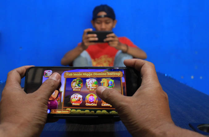 Polisi Tangkap Bandar Judi dan Pemain Higgs Domino di Batam