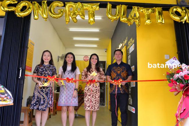 Klinbox Indonesia Resmikan Outlet di Greenland 