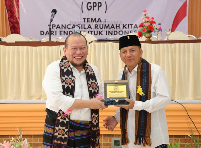 LaNyalla Uji Peserta Simposium dengan Lima Pertanyaan Kondisi Pancasila