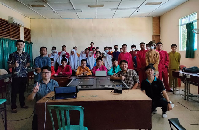 Sosialisasi Hak Cipta Terhadap Software di SMK Negeri 1 Tanjungpinang